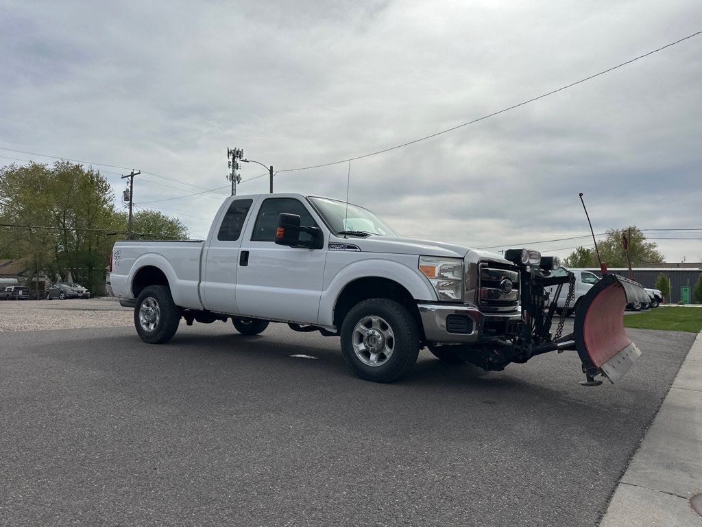Used 2014 Ford F250 XLT w/ XLT Interior Package AWD/4WD image 3
