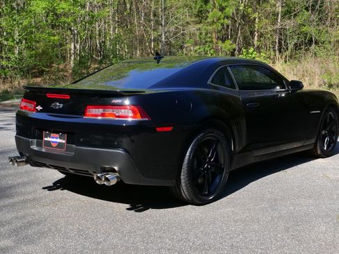 Used 2015 Chevrolet Camaro SS w/ RS Package image 20