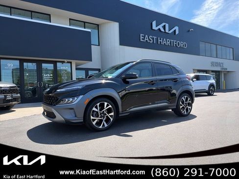 Used 2023 Hyundai Kona Limited AWD/4WD image 1
