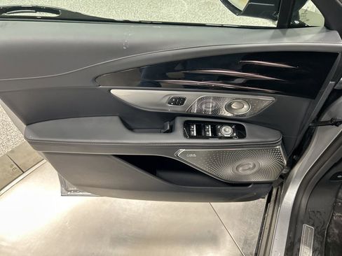 New 2026 Lincoln Nautilus Reserve image 12