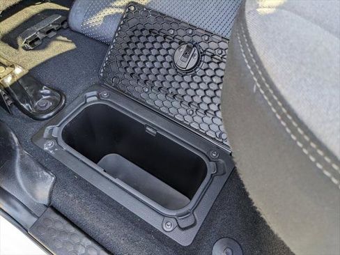 Certified 2024 RAM 2500 Big Horn image 38