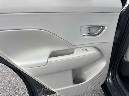 Used 2026 Hyundai Kona Limited FWD image 12