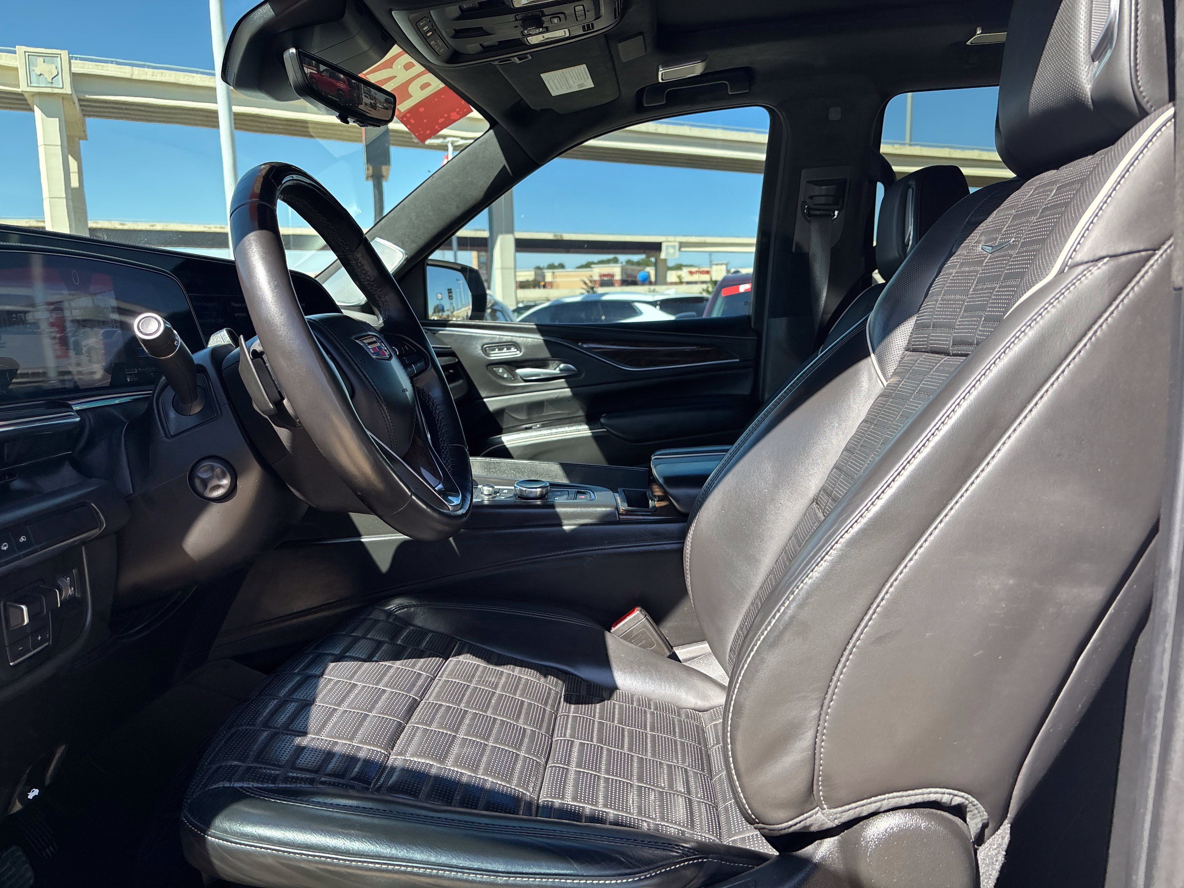 Used 2021 Cadillac Escalade Sport Platinum RWD image 43