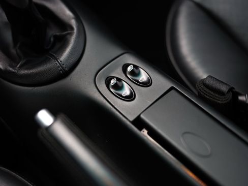 Used 2003 Porsche 911 Carrera 4S image 50