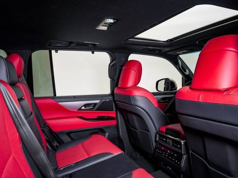 Used 2024 Lexus LX 600 F Sport image 16