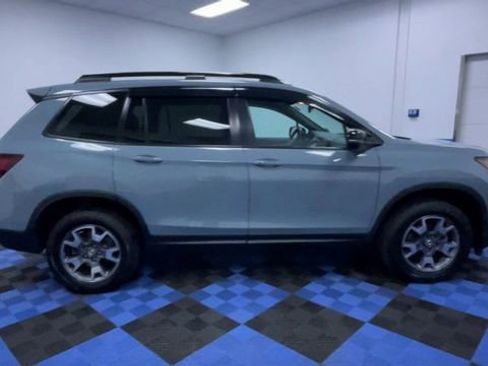 Certified 2023 Honda Passport TrailSport image 9