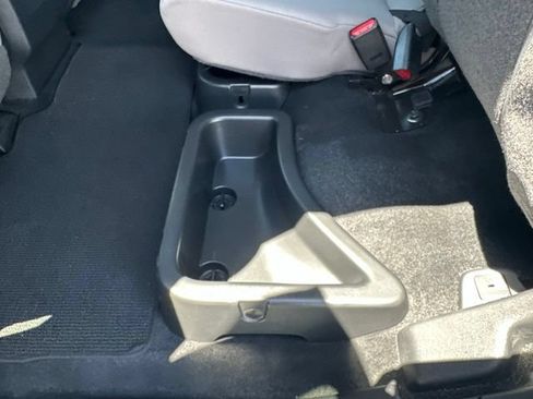 Used 2023 Nissan Frontier SV w/ SV Convenience Package AWD/4WD image 28
