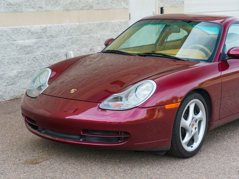 Used 2000 Porsche 911 Carrera image 27