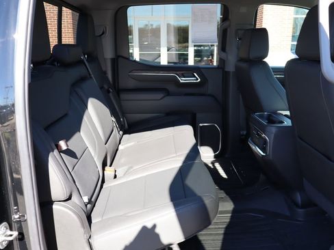 Used 2025 GMC Sierra 1500 SLT w/ SLT Premium Plus Package image 49