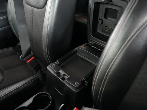 Used 2016 Jeep Wrangler Unlimited Sport AWD/4WD image 30