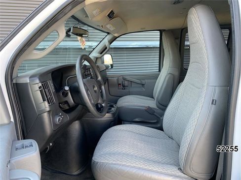 Used 2016 Chevrolet Express 3500 LT w/ LT Preferred Equipment Group image 20