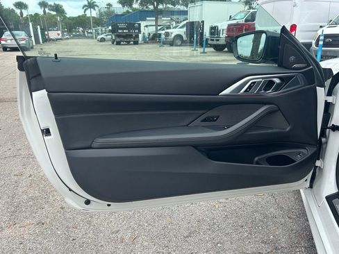 Used 2024 BMW 430i w/ M Sport Package image 33