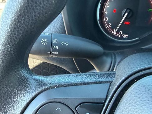 Used 2024 Toyota RAV4 XLE FWD image 14