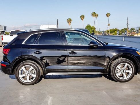 Used 2023 Audi Q5 2.0T Premium w/ Convenience Package AWD/4WD image 13