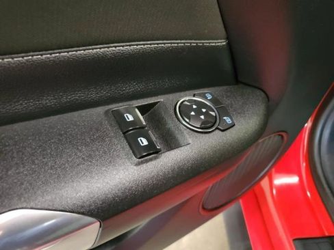 Used 2015 Ford Mustang GT image 14