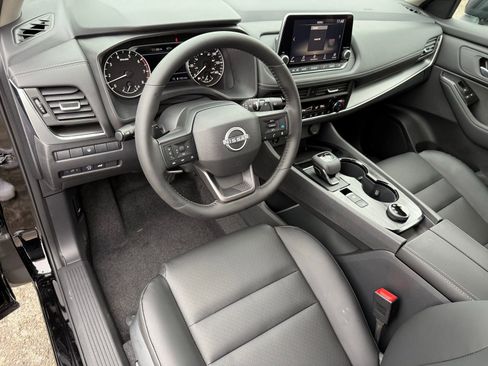 New 2026 Nissan Rogue SV w/ SV Premium Package image 10
