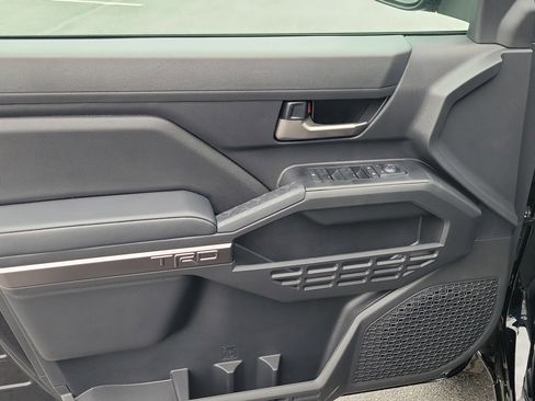 New 2026 Toyota Tacoma TRD Off-Road AWD/4WD image 17