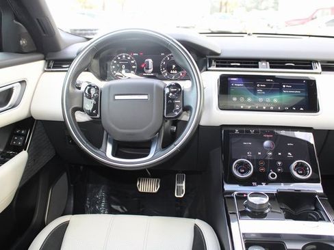Used 2020 Land Rover Range Rover Velar R-Dynamic S image 14