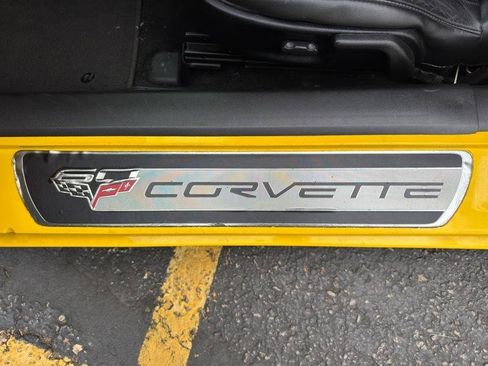 Used 2013 Chevrolet Corvette Convertible RWD image 20