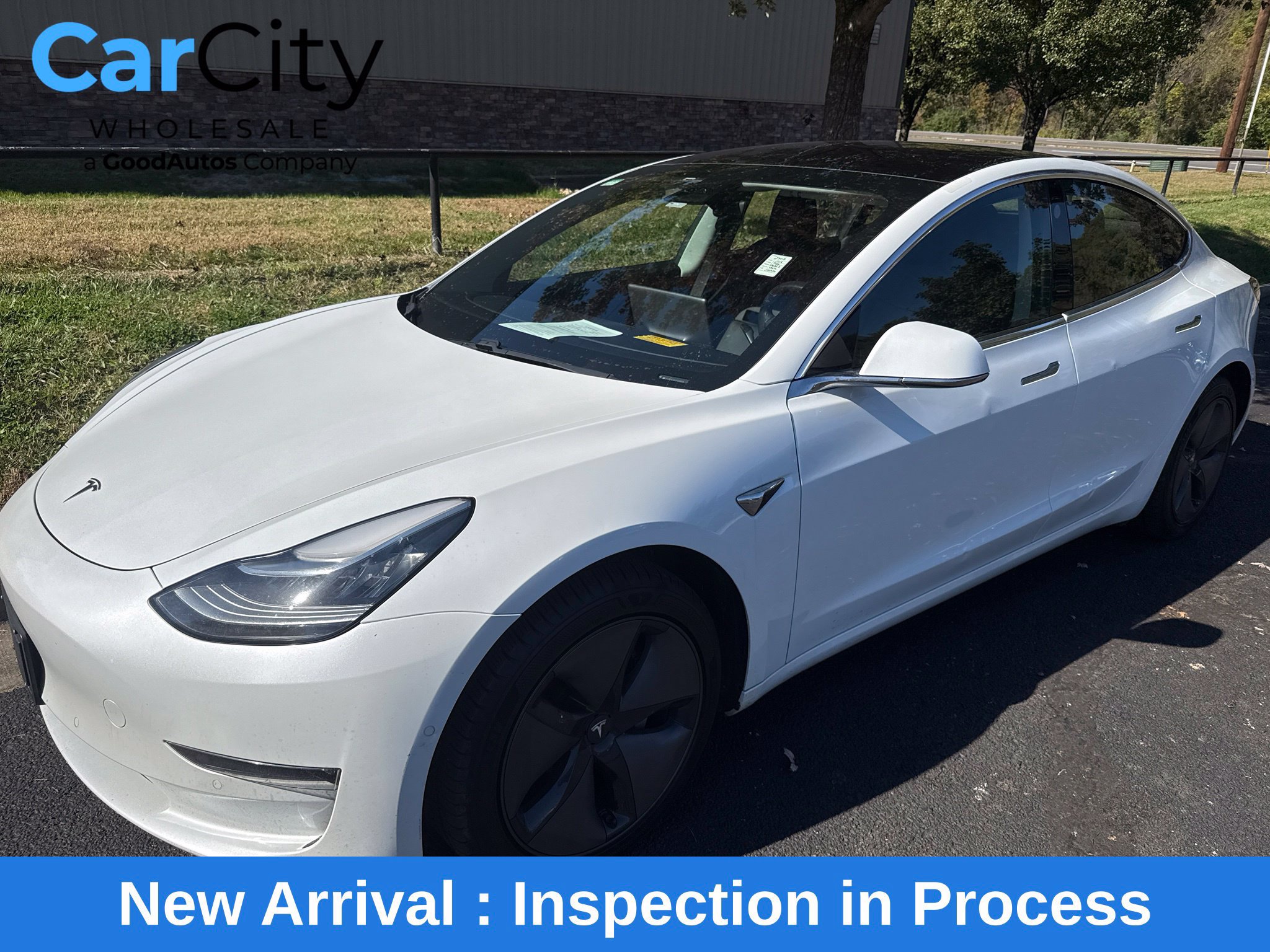Used 2018 Tesla Model 3 Long Range RWD image 1