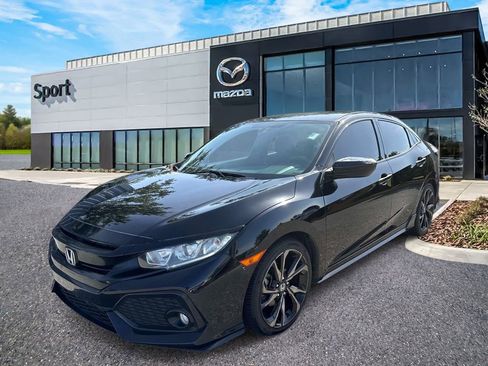 Used 2018 Honda Civic Sport image 8