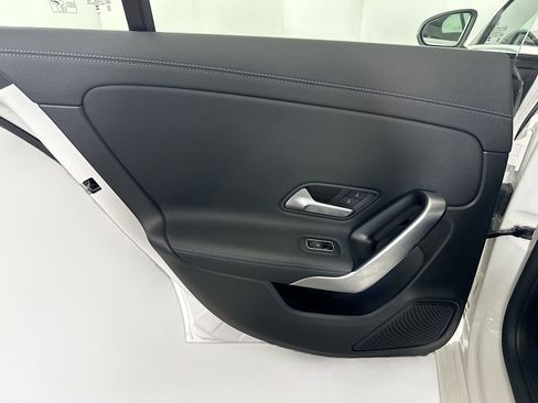 Used 2025 Mercedes-Benz CLA 250 image 26