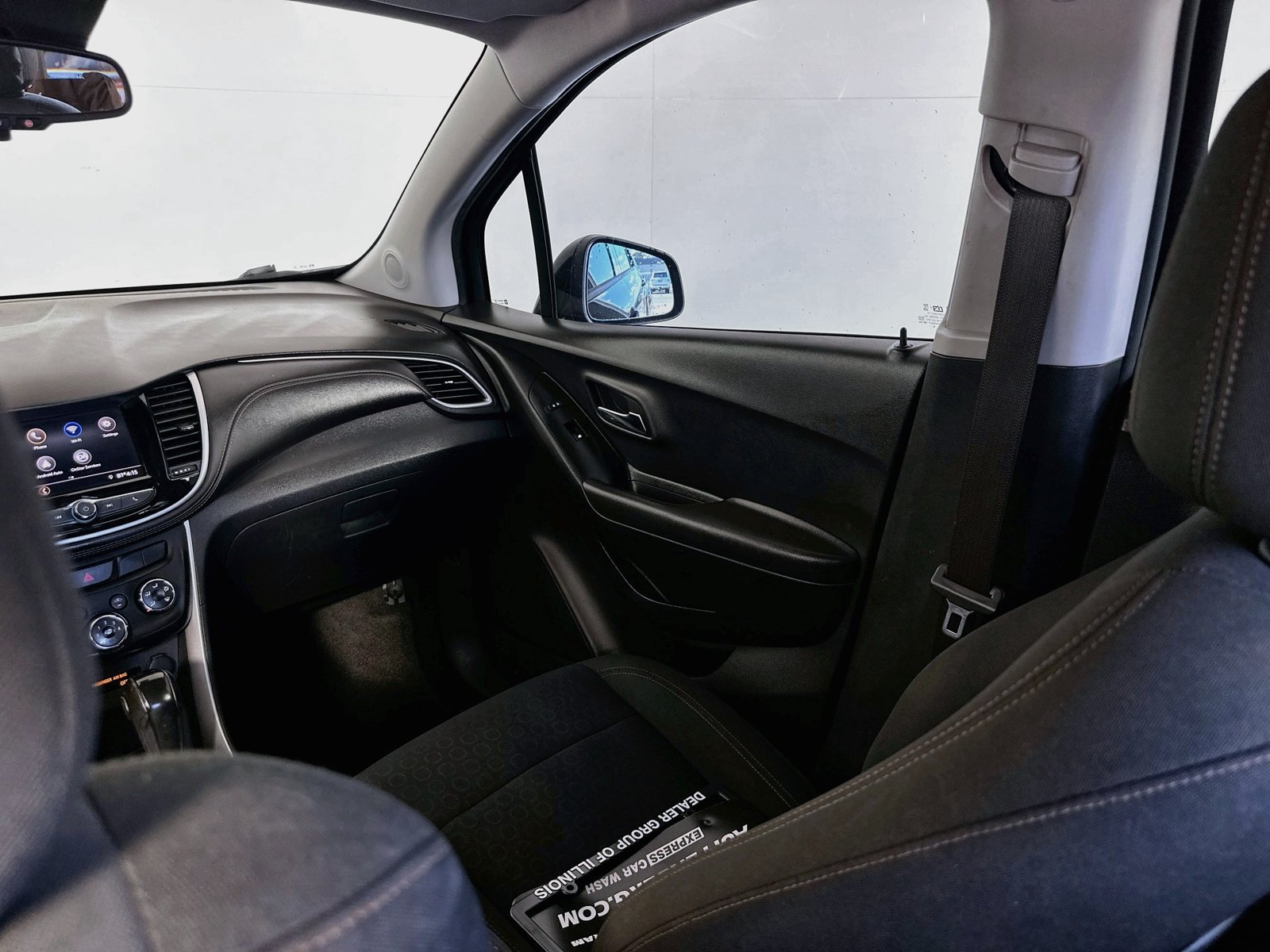 Used 2020 Chevrolet Trax LS w/ Tint and Cruise Package FWD image 21