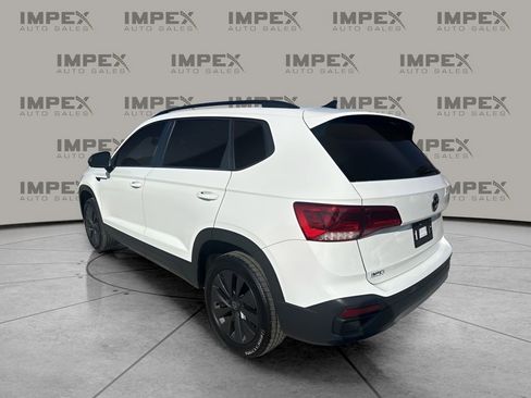 Used 2023 Volkswagen Taos S image 3