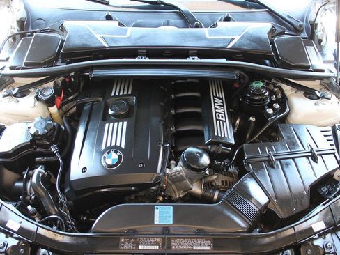 Used 2010 BMW 328i Coupe RWD image 16