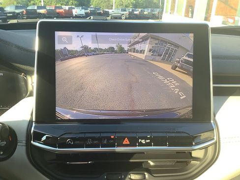 New 2026 Jeep Compass Limited AWD/4WD image 14