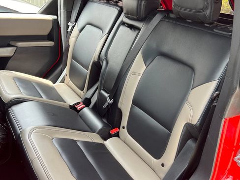 Used 2023 Ford Bronco Wildtrak AWD/4WD image 22