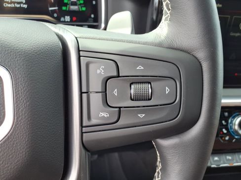 Used 2025 GMC Sierra 1500 Denali Ultimate image 17