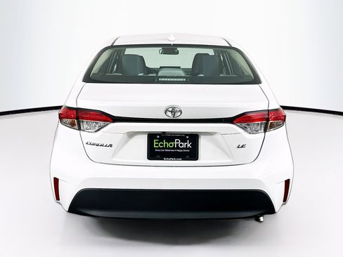 Used 2026 Toyota Corolla LE image 7