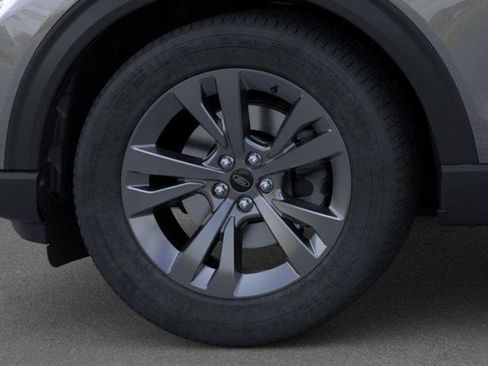 New 2026 Ford Explorer Active w/ Active Comfort Package image 19