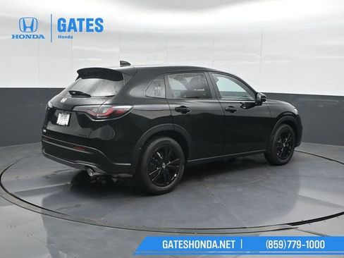 New 2026 Honda HR-V Sport image 2