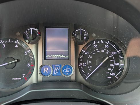Used 2011 Lexus GX 460 Premium AWD/4WD image 32