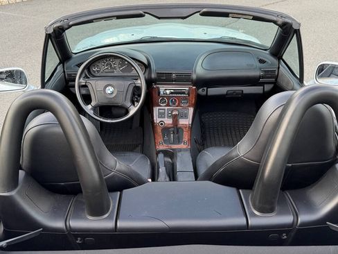 Used 1998 BMW Z3 1.9 RWD image 12