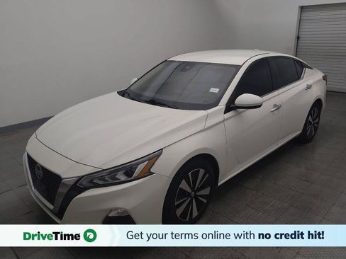 Used 2021 Nissan Altima 2.5 SV FWD image 1