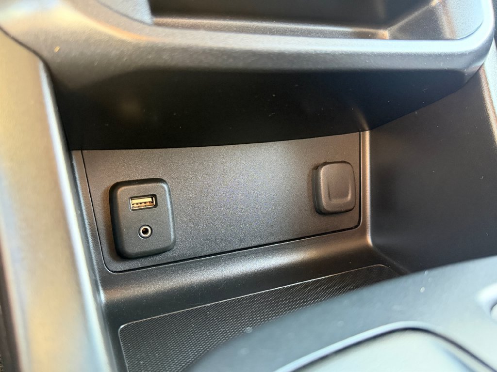 Used 2018 Chevrolet Colorado W/T w/ WT Convenience Package RWD image 42