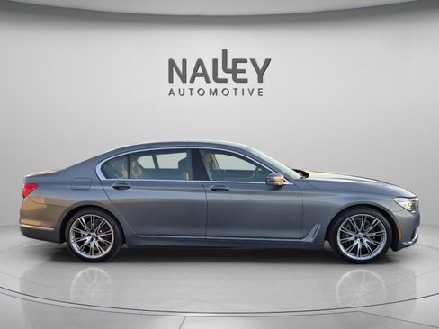 Used 2019 BMW 740i 740i w/ Executive Package image 5