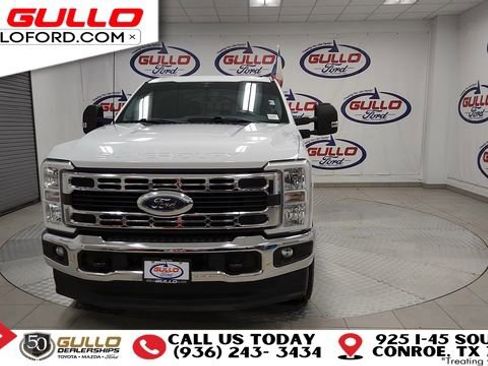 Used 2023 Ford F250 XLT image 3