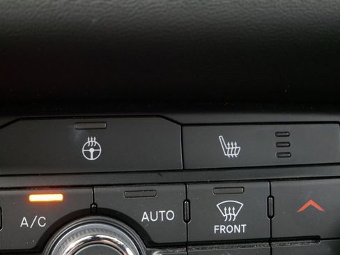 Certified 2024 Dodge Durango GT image 40