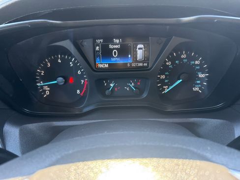 Used 2019 Ford Transit 150 XLT image 17