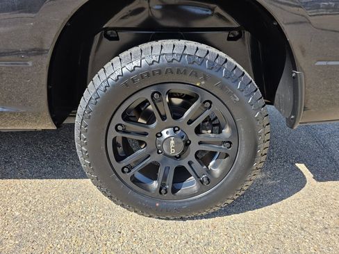 Used 2016 RAM 1500 Big Horn AWD/4WD image 39