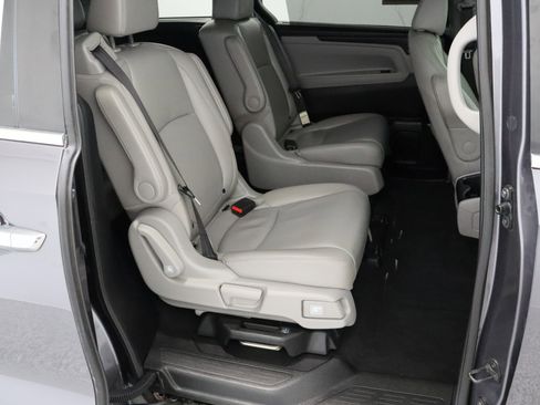 Used 2019 Honda Odyssey EX-L image 37