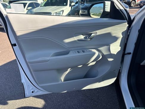 Certified 2024 Hyundai Kona Limited AWD/4WD image 22