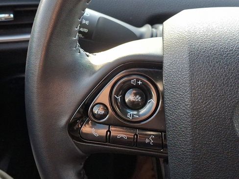 Used 2021 Toyota Prius Prime XLE image 20