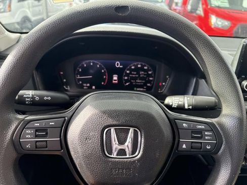 Used 2024 Honda Accord EX image 31