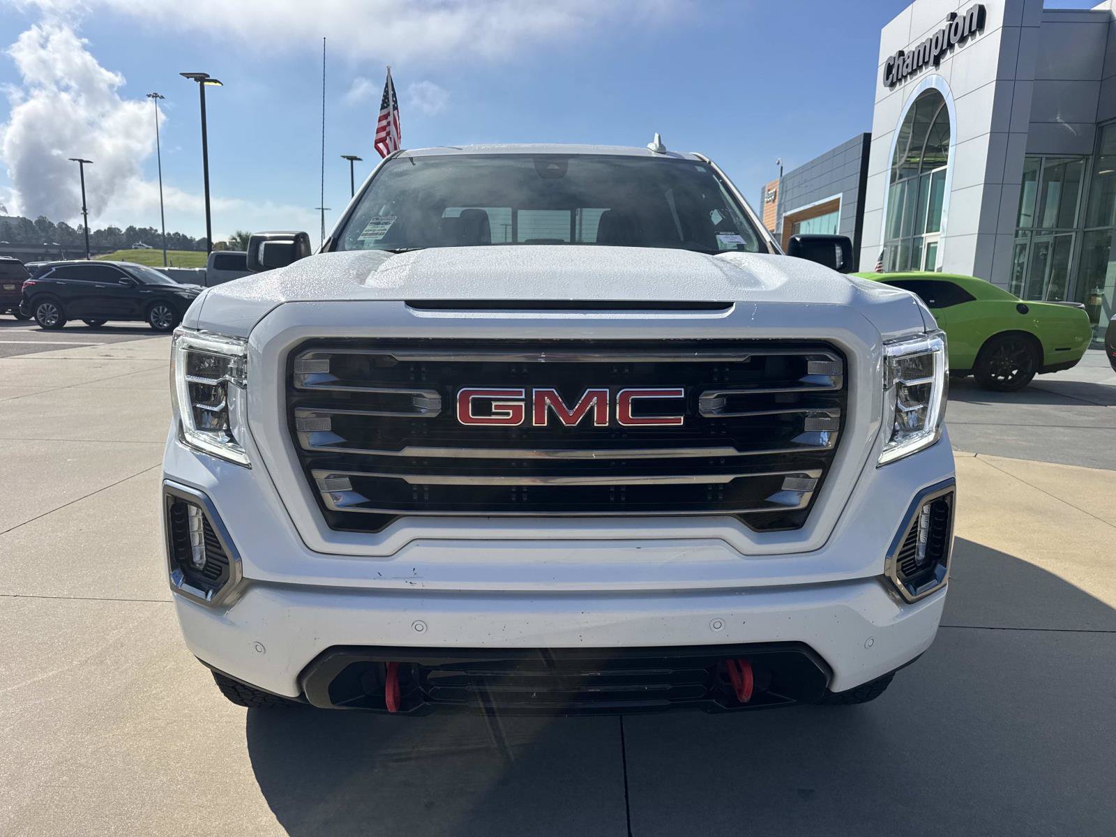 Used 2021 GMC Sierra 1500 AT4 w/ AT4 Premium Package AWD/4WD image 2