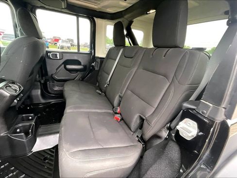 Used 2020 Jeep Wrangler Unlimited Sport S AWD/4WD image 25